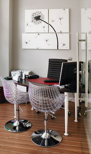 Despacho Fachada centro de belleza Donna Láser